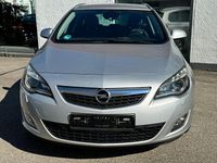 Gebraucht Opel Astra 179 PS (131 kW) 2011 Silber Kombi