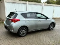 Gebraucht Toyota Auris Executive 136 PS (100 kW) 2015 Silber Limousine