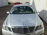 Gebraucht Mercedes E200 Elegance 184 PS (135 kW) 2012 Silber Limousine