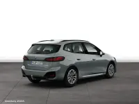 Gebraucht BMW 223 Active Tourer 204 PS (150 kW) 2025 Skyscraper grau metallic Van / Kleinbus