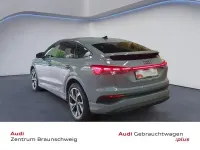 Gebraucht Audi Q4 Sportback e-tron Sport 150 kW (204 PS) 2024 Kieselgrau SUV