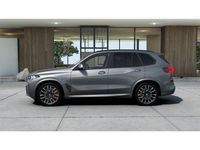 Neu BMW X5 M Sport 352 PS (258 kW) 2025 Grau SUV