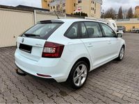 Gebraucht Skoda Rapid 110 PS (80 kW) 2019 Weiß Kleinwagen