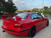Gebraucht BMW 323 Basis 170 PS (125 kW) 1995 Rot Coupé