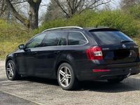 gebraucht Skoda Octavia 1.6 TDI DSG Ambition Combi Ambition