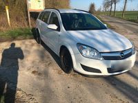 Gebraucht Opel Astra 90 PS (66 kW) 2009 Weiß Kombi