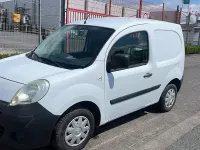 Gebraucht Renault Kangoo 68 PS (50 kW) 2009 Weiß Kleinwagen