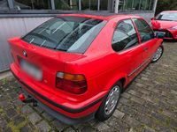 Gebraucht BMW 318 144 PS (105 kW) 1995 Rot Coupé