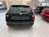 Gebraucht Skoda Rapid Ambition 105 PS (77 kW) 2014 Schwarz Kleinwagen