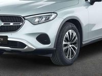 Gebraucht Mercedes GLC200 Avantgarde 204 PS (150 kW) 2024 Hightechsilber metallic SUV