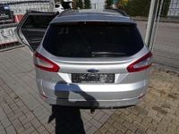 Gebraucht Ford Mondeo Champions Edition 140 PS (102 kW) 2012 Polarsilber metallic Kombi
