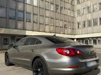 Gebraucht VW Passat R 300 PS (220 kW) 2009 Silber Coupé