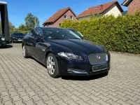 Second-hand Jaguar XF 200 CP (147 kW) 2014 Albastru Berlinǎ