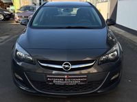 Gebraucht Opel Astra Selection 110 PS (80 kW) 2015 Grau Kombi