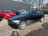 Gebraucht BMW 318 143 PS (105 kW) 2008 Schwarz Limousine