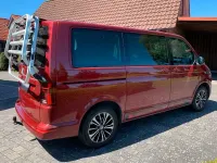 Gebraucht VW Multivan 204 PS (150 kW) 2021 Rot Van / Kleinbus