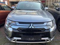 gebraucht Mitsubishi Outlander P-HEV 2,4 PHEV Plus mit Intro-Paket