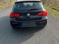 Gebraucht BMW 116 109 PS (80 kW) 2016 Schwarz Kleinwagen