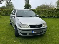 Gebraucht VW Polo 50 PS (36 kW) 2000 Silber Kleinwagen