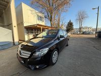 Gebraucht Mercedes B200 156 PS (114 kW) 2013 Schwarz Van / Kleinbus