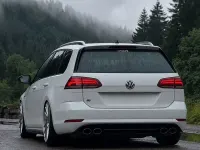 Gebraucht VW Golf VII R 300 PS (220 kW) 2020 Weiß Kombi