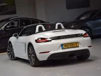 Begagnad Porsche Boxster 349 HK (256 kW) 2017 Vit Cab