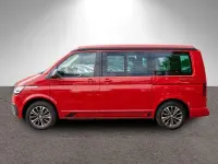 Gebraucht VW California Beach 150 PS (110 kW) 2023 Kirschrot Van