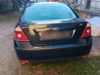 Gebraucht Ford Mondeo 110 PS (80 kW) 2007 Blau Limousine