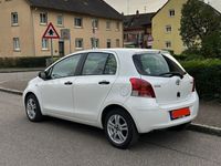 gebraucht Toyota Yaris 1,33-l-Dual-VVT-i Cool Cool