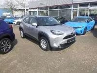 Gebraucht Toyota Yaris Cross Active 92 PS (67 kW) 2024 Silber SUV