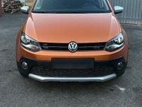 Gebraucht VW Polo Cross 90 PS (66 kW) 2015 Orange Kleinwagen