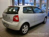 Gebraucht VW Polo Highline 75 PS (55 kW) 2003 Silber metallic Kleinwagen