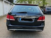 Gebraucht Mercedes E350 AMG 258 PS (189 kW) 2015 Schwarz Kombi