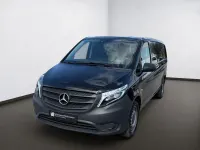 Gebraucht Mercedes Vito 163 PS (119 kW) 2022 Obsidianschwarz metallic Van