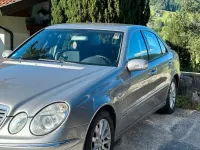 Gebraucht Mercedes E220 150 PS (110 kW) 2004 Gold Limousine