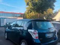 Gebraucht Toyota Verso 150 PS (110 kW) 2010 Blau Van / Kleinbus