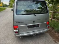 Gebraucht VW T4 102 PS (75 kW) 1999 Grau Van