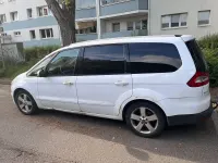 Gebraucht Ford Galaxy Titanium 140 PS (102 kW) 2010 Weiß Van / Kleinbus