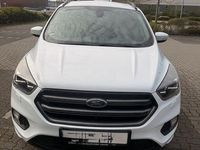 Gebraucht Ford Kuga ST-Line 242 PS (177 kW) 2018 Weiß SUV