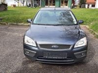 Second-hand Ford Focus Style 101 CP (74 kW) 2008 Gri Berlinǎ