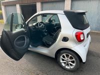 Gebraucht Smart ForTwo Cabrio Passion 71 PS (52 kW) 2016 Weiß Cabrio