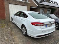 Gebraucht Ford Mondeo 188 PS (138 kW) 2019 Weiß Limousine