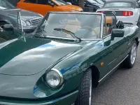 Gebraucht Alfa Romeo Spider 120 PS (88 kW) 1992 Grün Cabrio