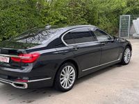 Second-hand BMW 740 320 CP (235 kW) 2018 Negru Berlinǎ