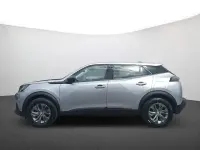 Gebraucht Peugeot e-2008 Active 100 kW (136 PS) 2022 Grau SUV
