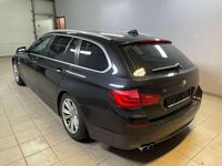 Gebraucht BMW 520 184 PS (135 kW) 2010 Black sapphire metallic Kombi