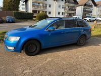 Gebraucht Skoda Octavia 150 PS (110 kW) 2015 Blau Kleinwagen