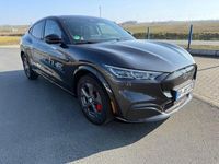 Gebraucht Ford Mustang Mach-E Extended Range 258 kW (351 PS) 2022 Grau SUV