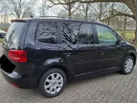 Gebraucht VW Touran Cup 106 PS (77 kW) 2014 Schwarz Van / Kleinbus