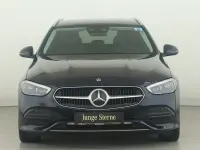Gebraucht Mercedes C300 Avantgarde 265 PS (194 kW) 2023 Cavansitblau metallic Kombi